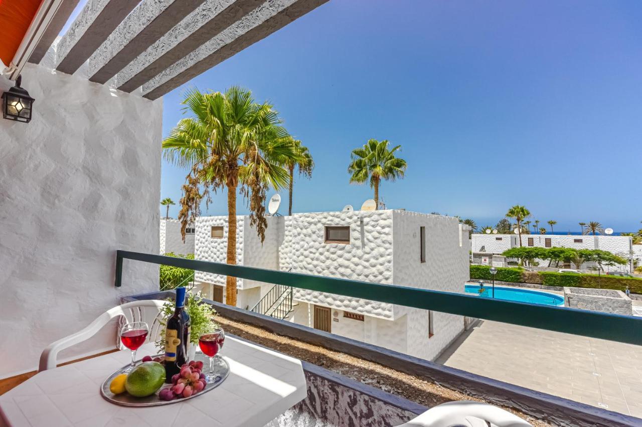 Apartment Apart America - 150 Meters From The Beach, Free Wi-Fi Arona  Ngoại thất bức ảnh
