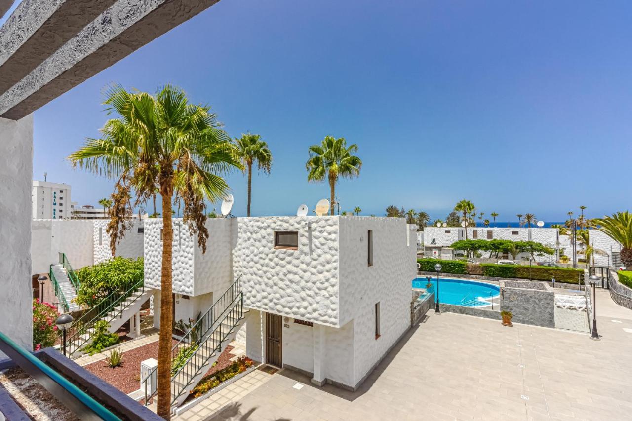 Apartment Apart America - 150 Meters From The Beach, Free Wi-Fi Arona  Ngoại thất bức ảnh